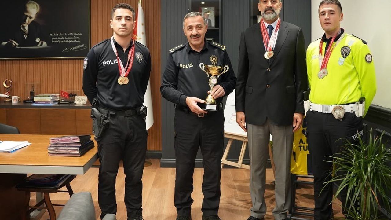 Tekirdağ Emniyet Müdürlüğü Basketbol Takımı Antalya'daki Türkiye Finalleri'ne Katılıyor