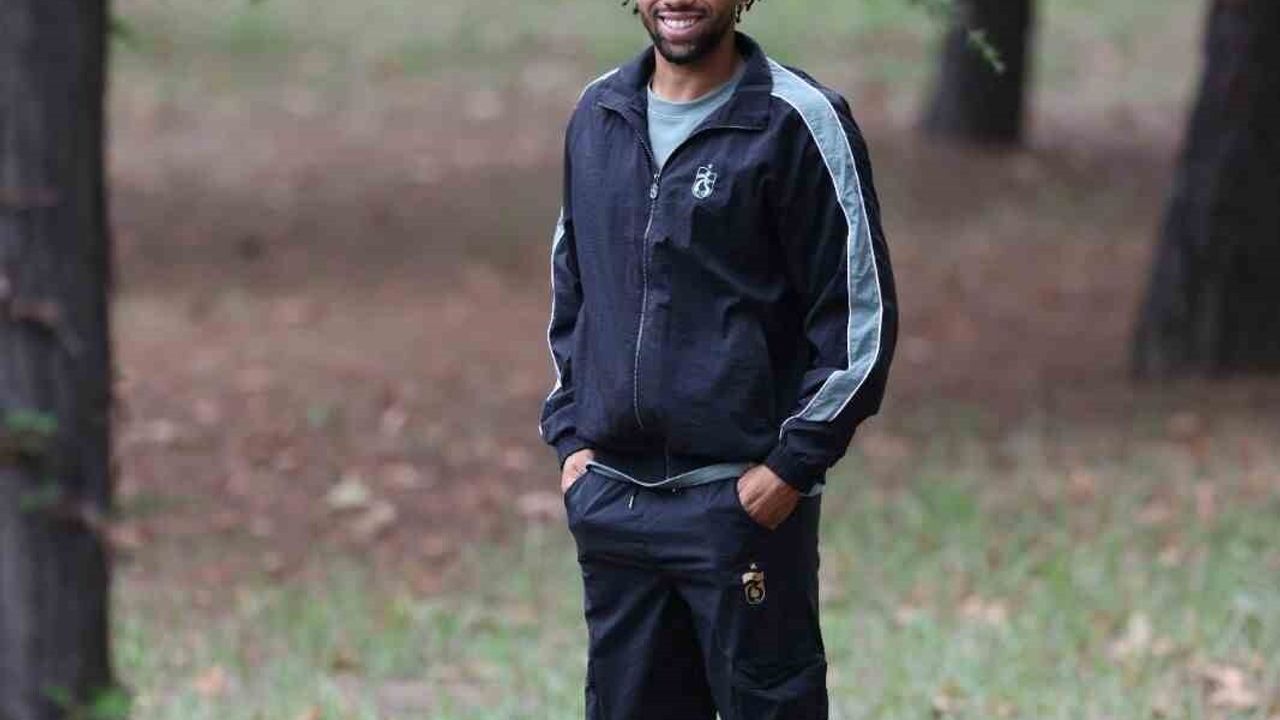 Tim Jabol Folcarelli: "Hayatımı futbola adadım, Trabzonspor kariyerimi değiştirdi"