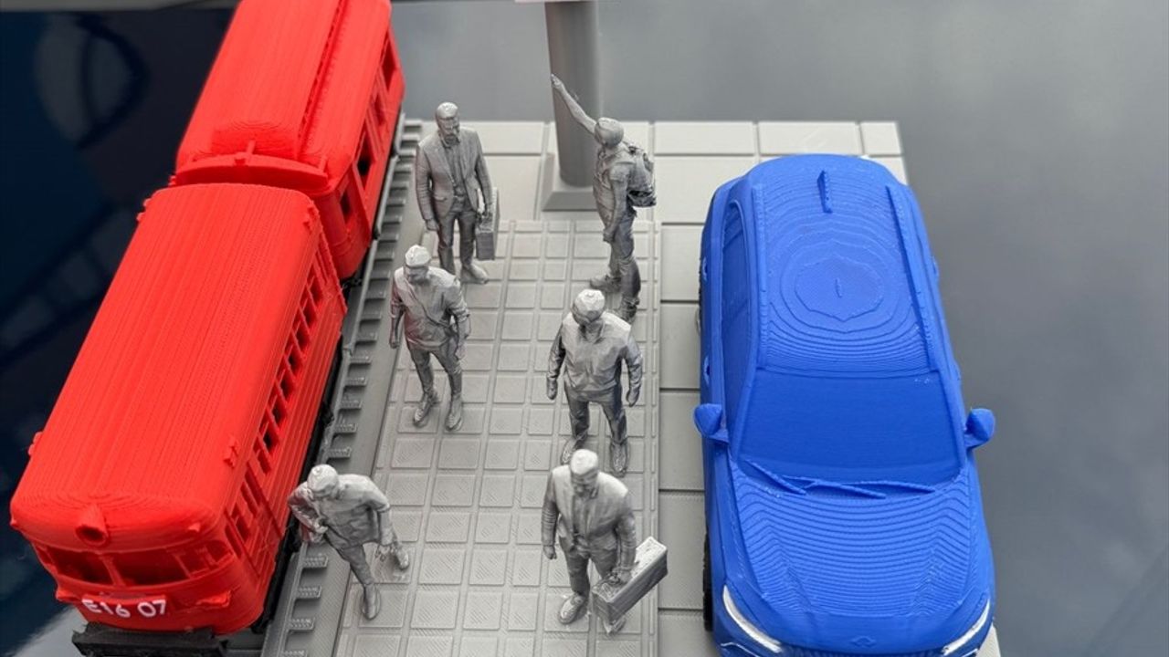 TOGG Almanya'da İlk Teslimatlar: 1961 Göçüne Atıfla 'Geleceğin Mobilitesi' Sürprizi