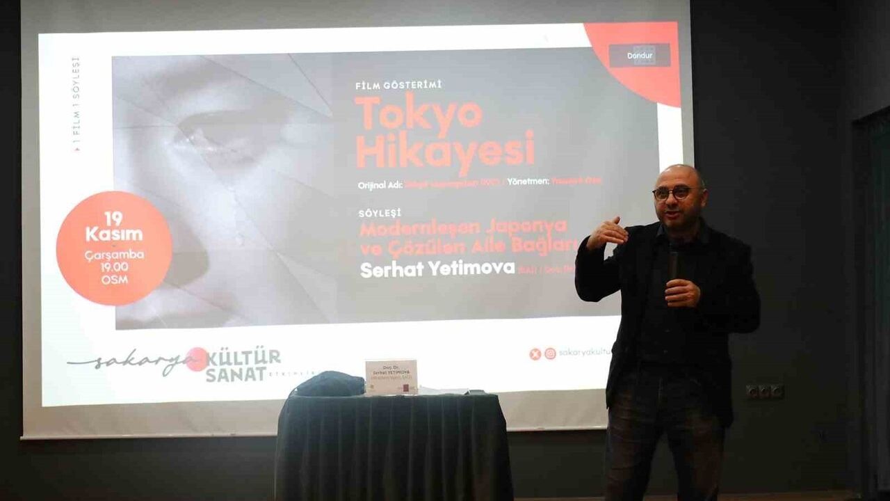 Tokyo Hikâyesi Sakarya’da: Japon Ailesinin Dönüşümü Tartışıldı