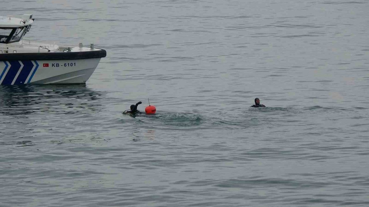 Trabzon'da Kayıp İş İnsanı Göktan Altuntaş İçin Denizde Arama Sürüyor