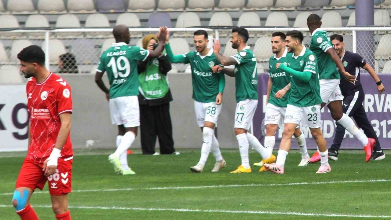 Trendyol 1. Lig: Iğdır FK, Ankara Keçiörengücü'nü 2-1 Yendi