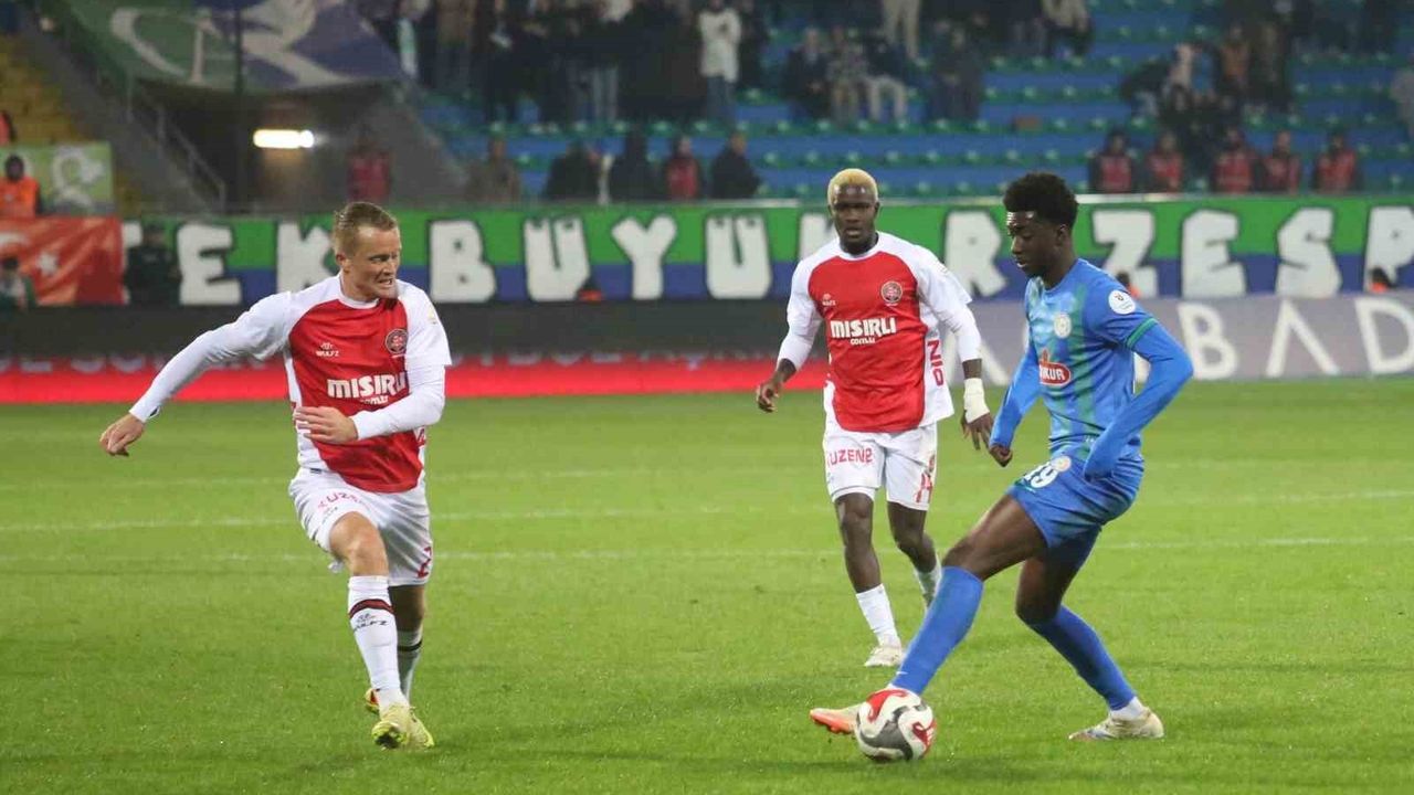 Trendyol Süper Lig: Çaykur Rizespor 1-0 Fatih Karagümrük — Mocsi 83’te Galibiyeti Getirdi