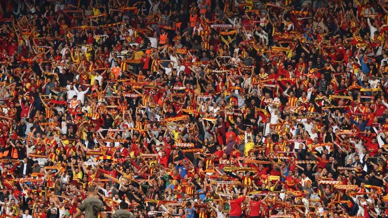 Trendyol Süper Lig: Göztepe 0-0 Kocaelispor — Gürsel Aksel'de golsüz eşitlik