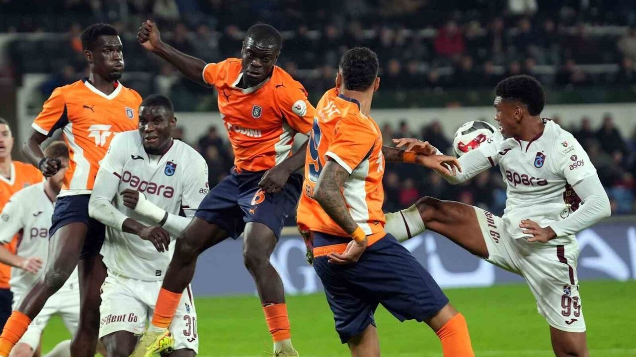 Trendyol Süper Lig: RAMS Başakşehir 3-4 Trabzonspor — Muçi'nin 90+11' golü