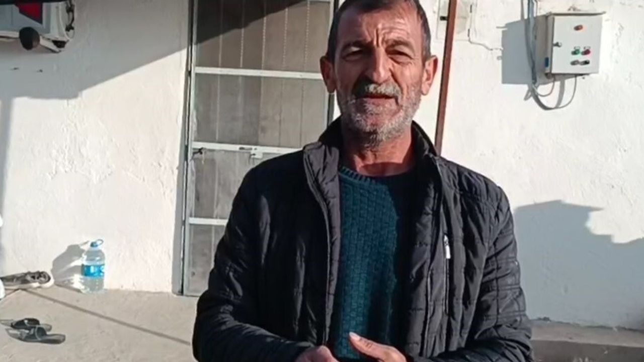 Tunceli Ulukale'de Emekli Öğretmenin Engereklerle Sıcak Sohbeti