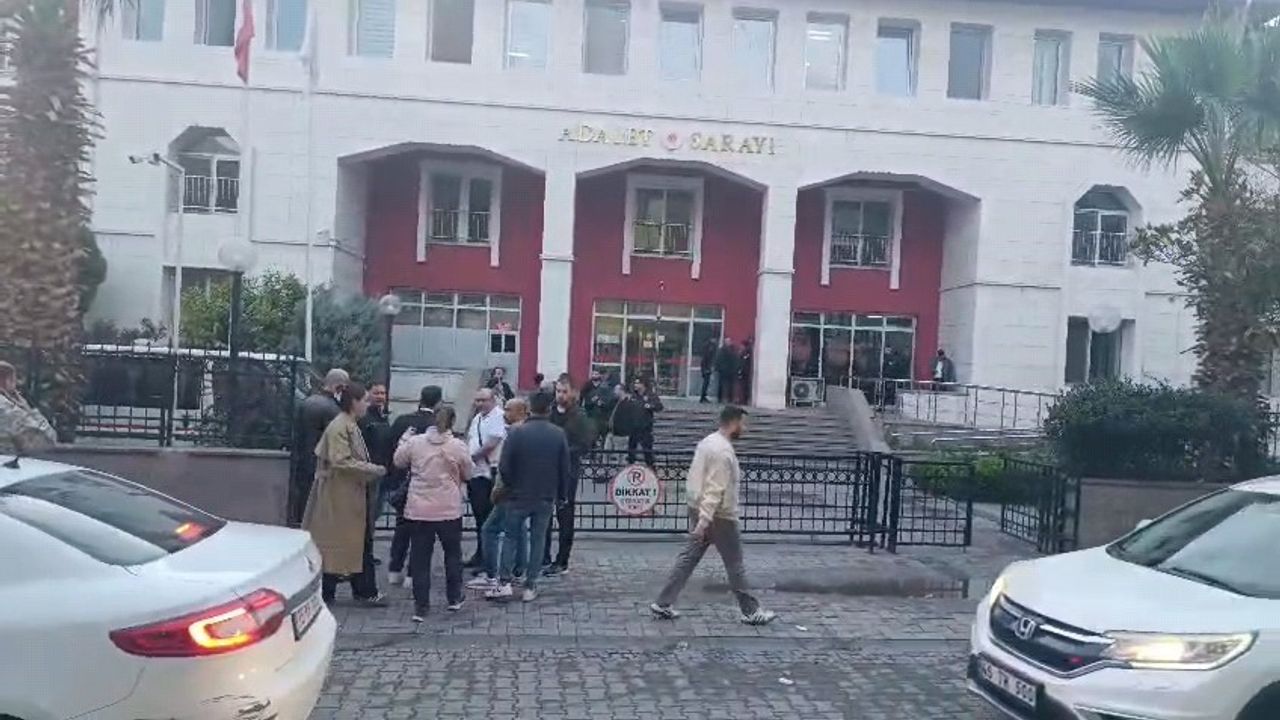 Turgutlu'da Müdür Tutuklandı: Otizmli Öğrenciyi Merdivenden İttiği İddiası