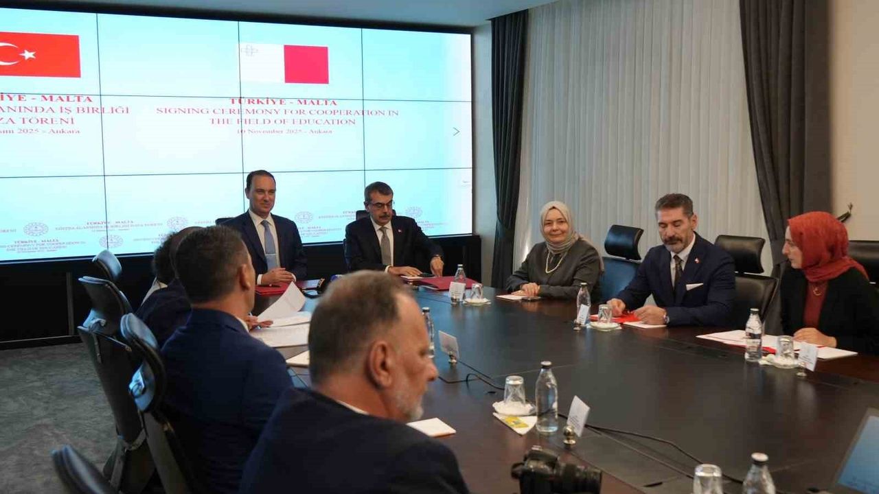 Türkiye-Malta Eğitim İş Birliği İmzalandı: Tekin'den 'Barış ve İnsan Hakları' Vurgusu