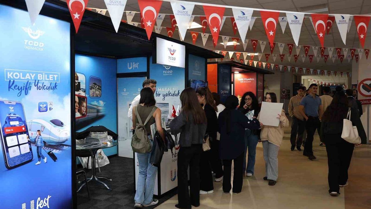 Ufest Gençlik Festivali Düzce Üniversitesi'nde Başladı