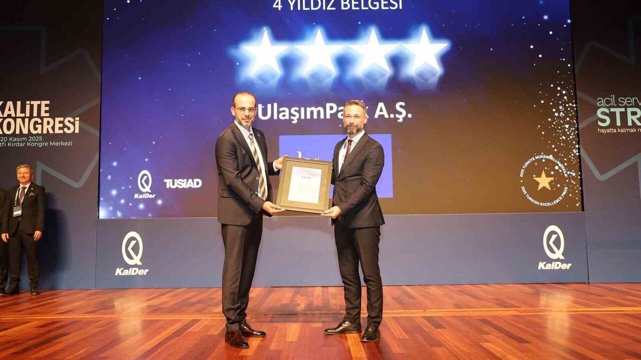 UlaşımPark'a EFQM'den 4 Yıldız: Toplu Ulaşımda Kalite Onayı