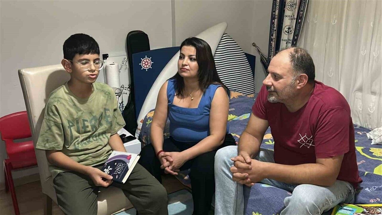 Ümit Keçik'e ABD Eğitim Daveti: 11 Yaşındaki Dahinin Sırrı 'Günde 1 Kitap'