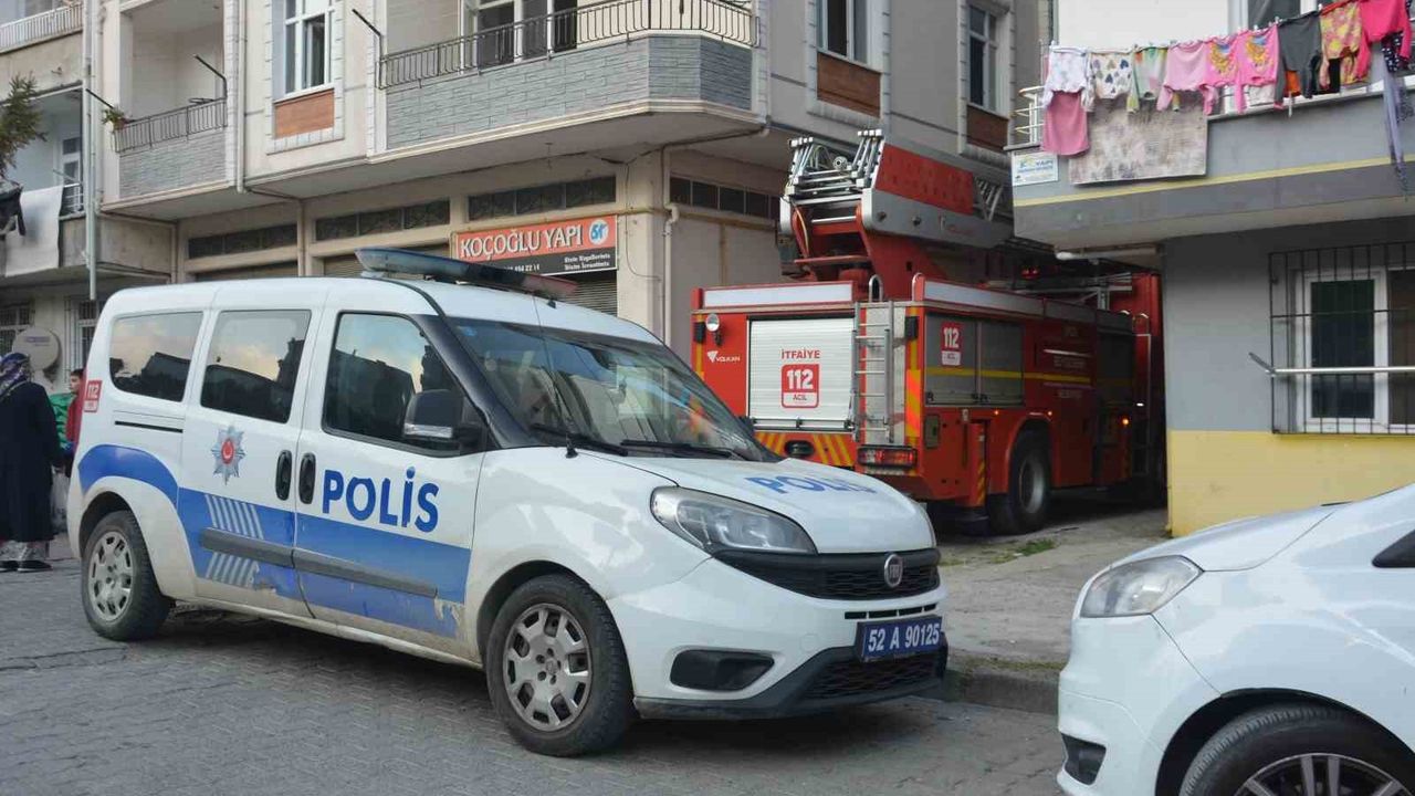 Ünye'de 4 Çocuk Babası Şenol D. Evinde Ölü Bulundu