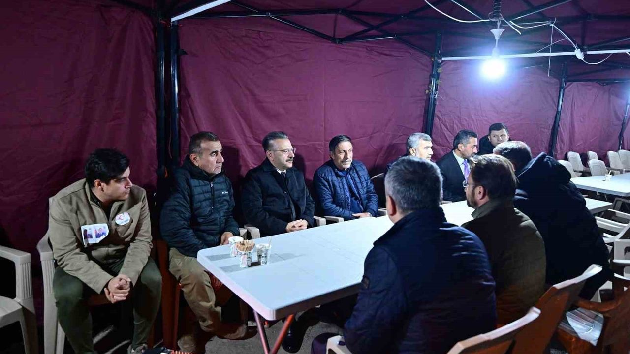 Vali Aksoy’tan Şehit Üsteğmen Emre Mercan’ın Ailesine Taziye Ziyareti