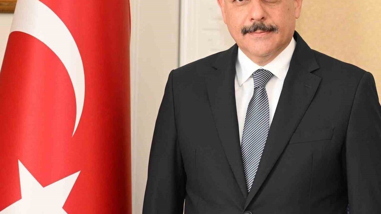 Vali Çiftçi'den DAGC'ye kutlama: Doğu Anadolu Gazeteciler Cemiyeti 46. yıl