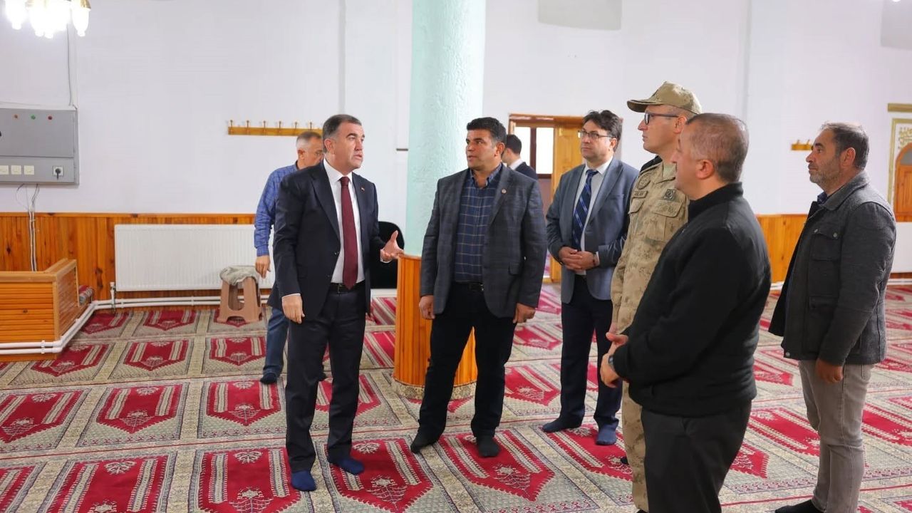 Vali Mustafa Eldivan Sancaktepe Köyünde Vatandaşların Taleplerini Dinledi