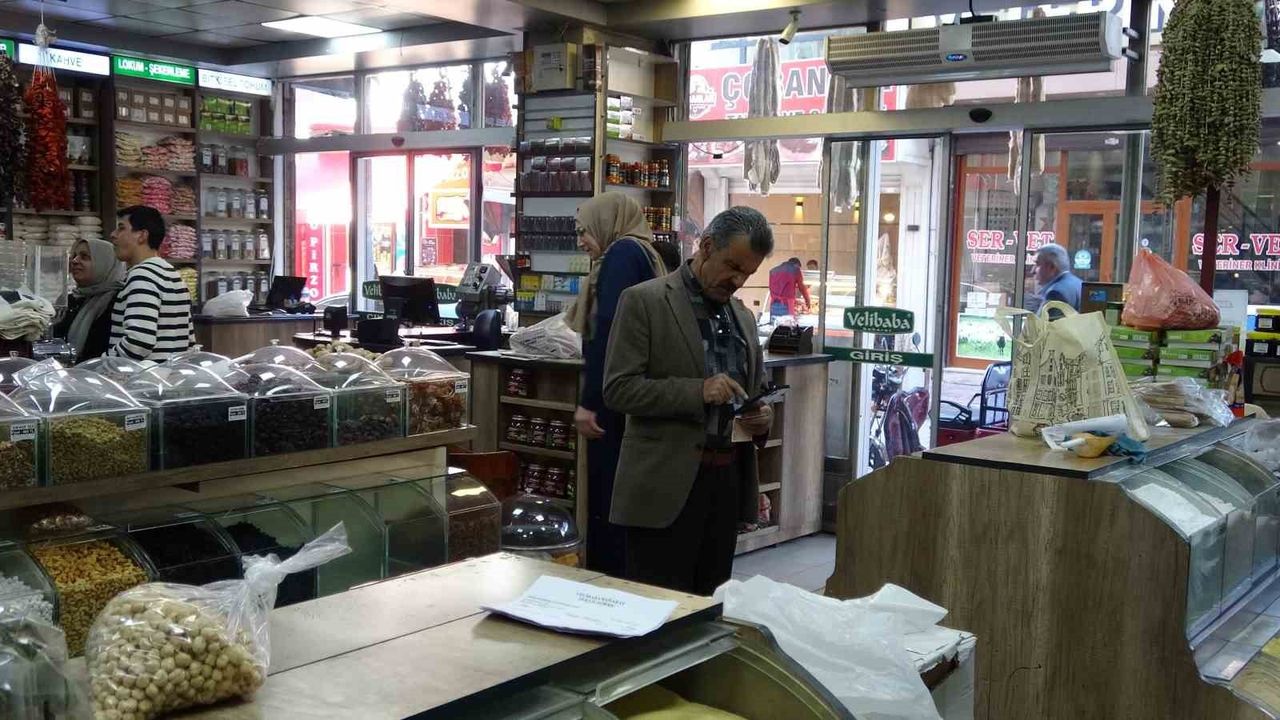 Van'da Bağışıklık İçin Bitkisel Kış Çaylarına Talep Arttı