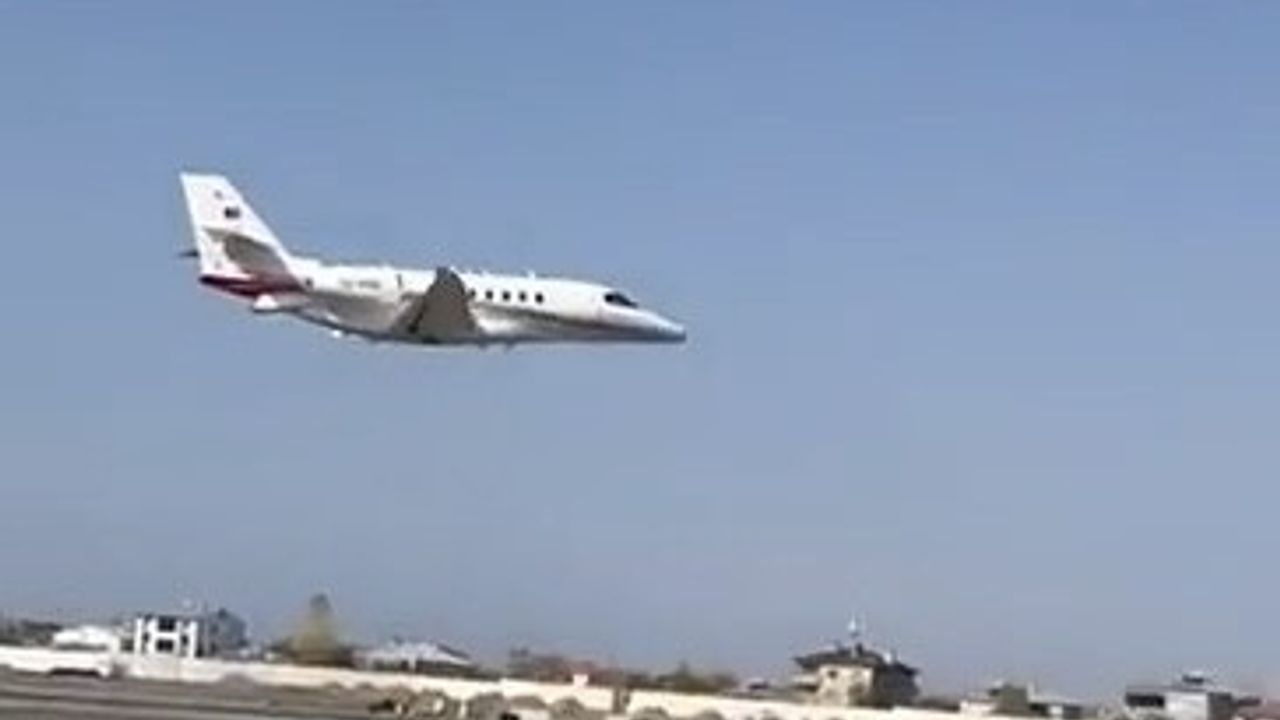 Van Ferit Melen Havalimanı’nda pist yenileme ve ışıklandırma tamamlandı