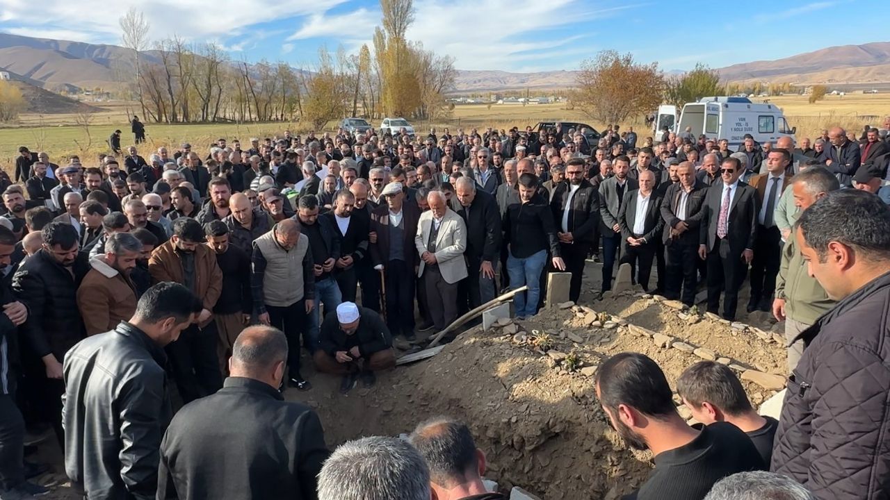 Van Gürpınar'da feci kaza: Ölü sayısı 4'e yükseldi