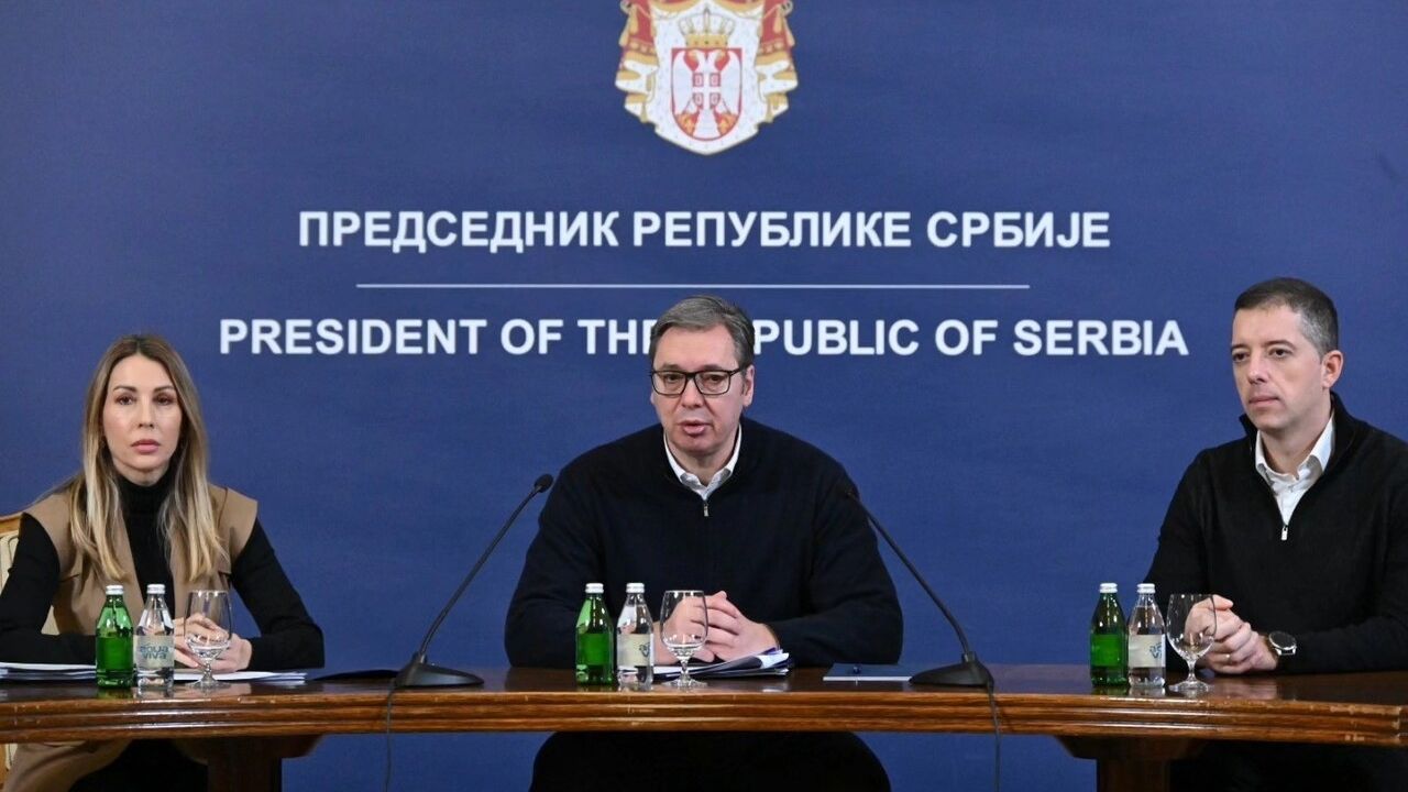 Vucic: Sırbistan’ın tek rafinerisi, yaptırım muafiyeti olmazsa 4 günde kapanacak