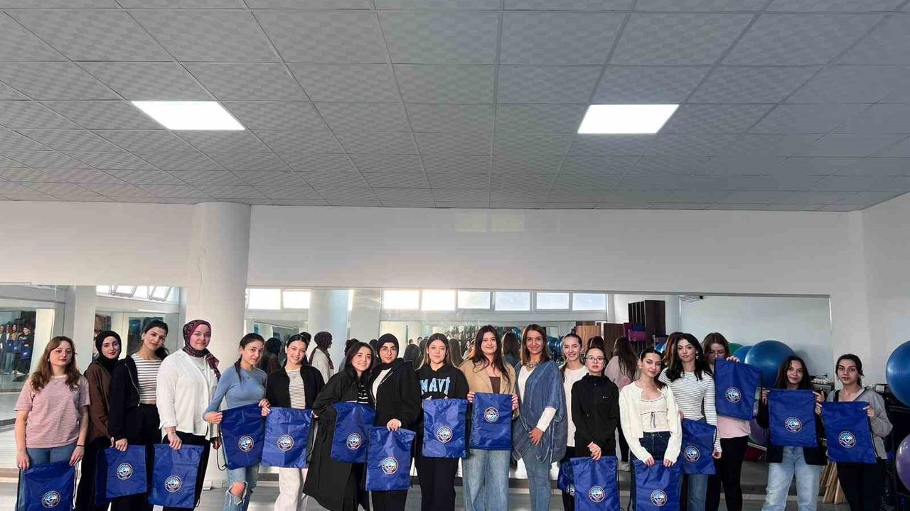 Yenipazar Sağlıklı Yaşam Merkezi Üniversite Öğrencilerinin İlgi Odağı Oldu