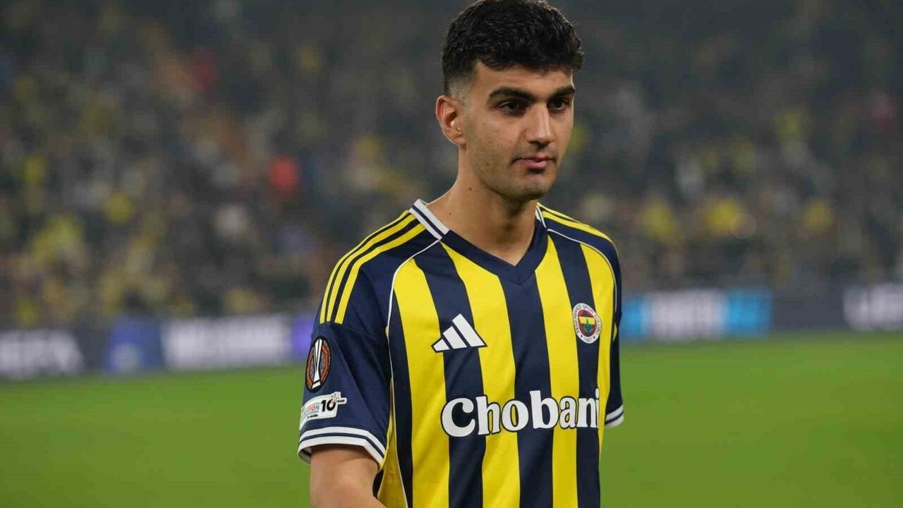 Yiğit Efe Demir Sakatlandı: Fenerbahçe - Ferencvaros (UEFA Avrupa Ligi)