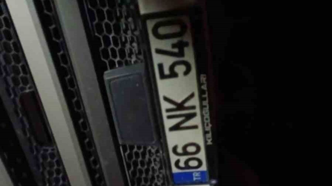 Yozgat’ta Kontrolden Çıkan Tır Devrildi: 1 Ölü