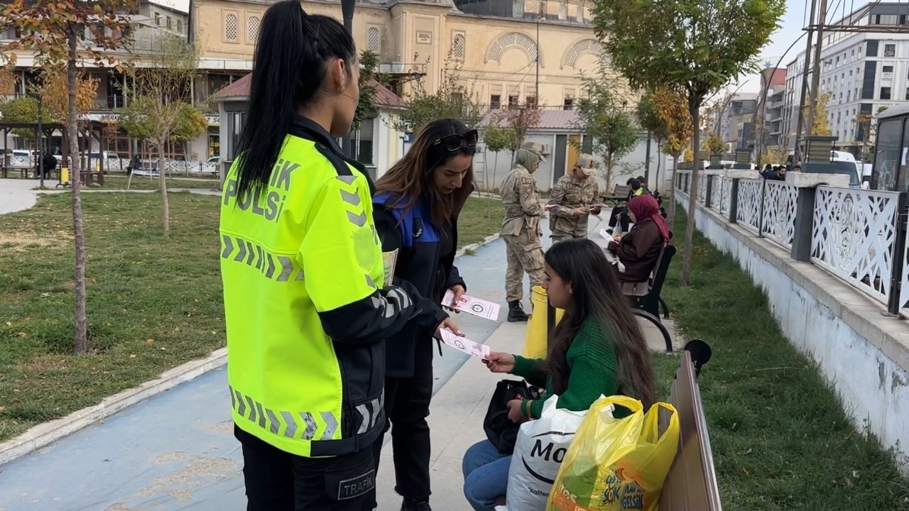 Yüksekova'da kadın kolluk güçleri sahaya indi — KADES ile kadına yönelik şiddetle mücadele