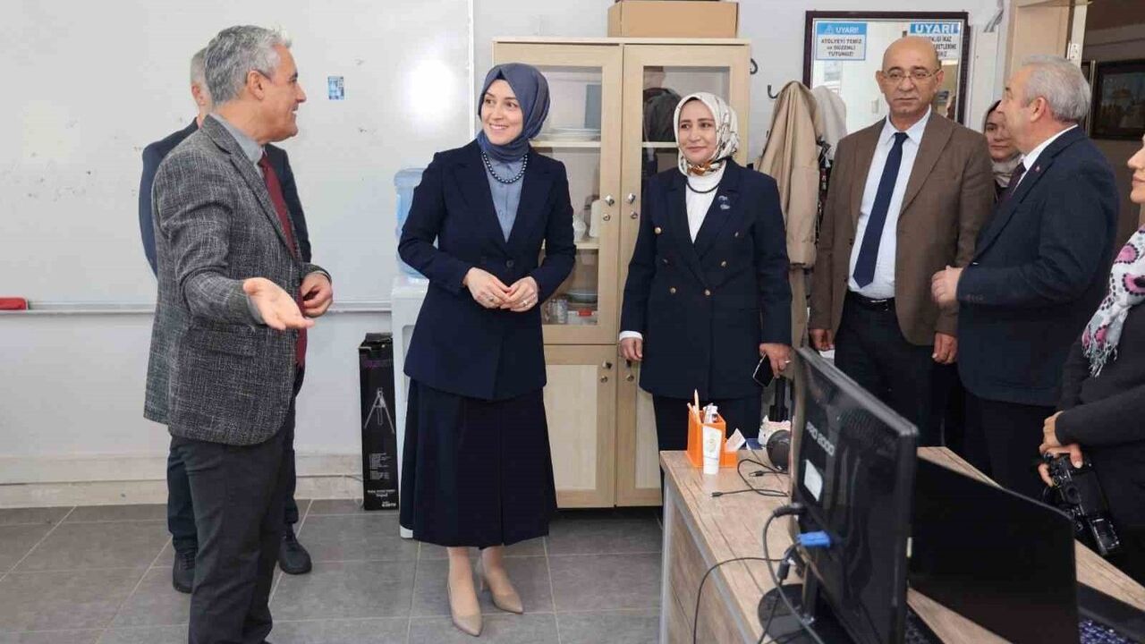 Zamanın ve Zarafetin İzinde Niğde Sergisi İçin Hazırlıklar Sürüyor