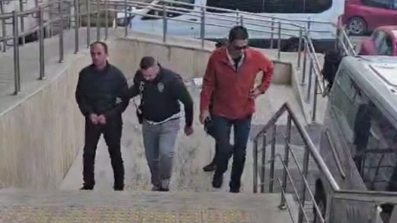 Zonguldak’ta 'Aşk Tuzağı' ile 1 Milyon Liralık Vurgun: 3 Kişi Tutuklandı