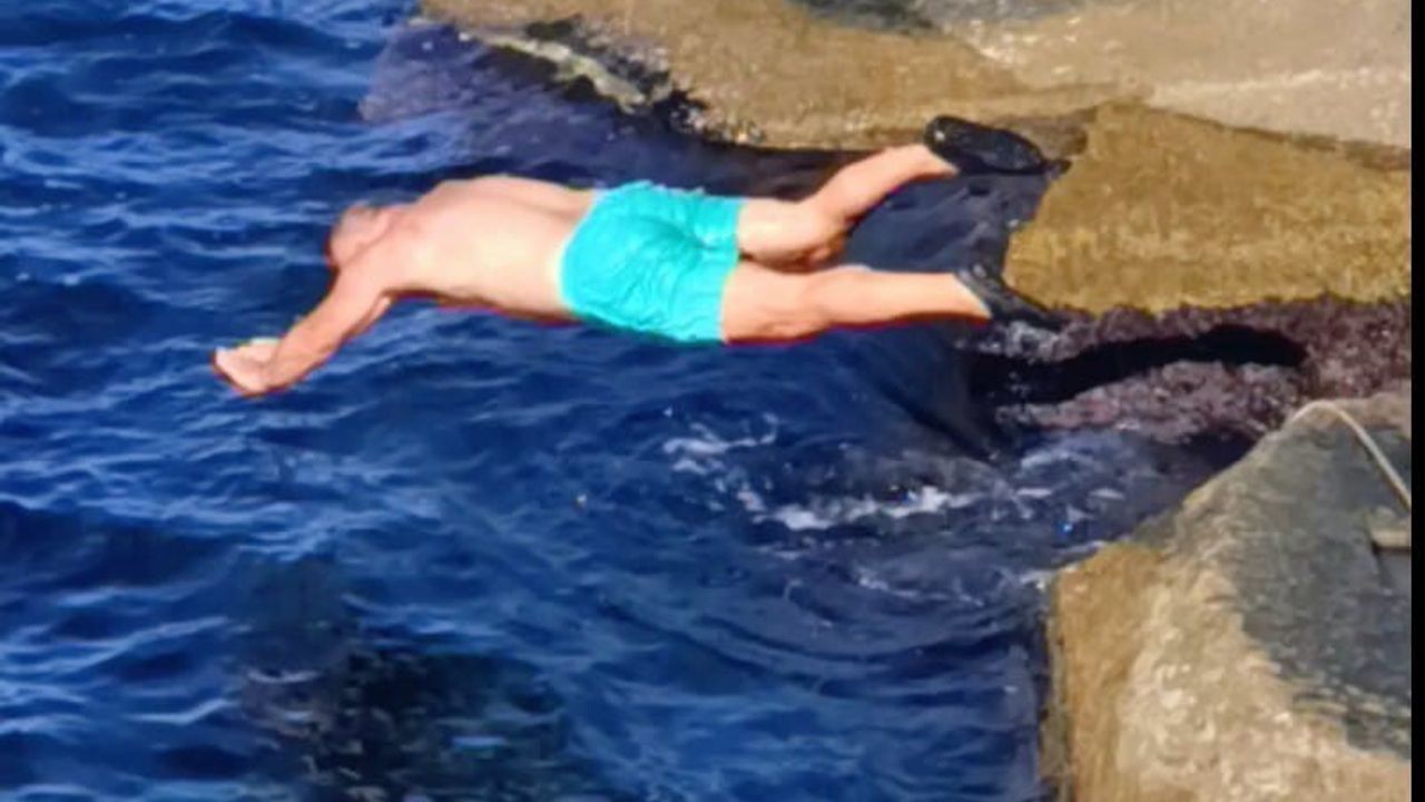 Zonguldak’ta Soğuk Havada Denize Giren Kişi Şaşırttı — Deniz 17 derece