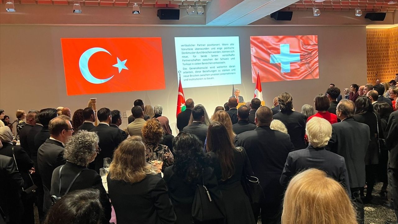 Zürih'te Cumhuriyet Bayramı: Türkiye'nin 102. yılı coşkuyla kutlandı