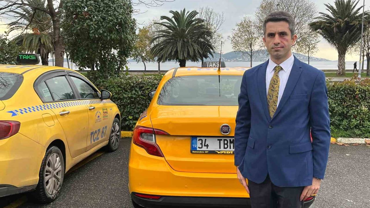 10 Yıllık Bankacı Burak Yılmaz 'Kravatlı Taksici' Oldu