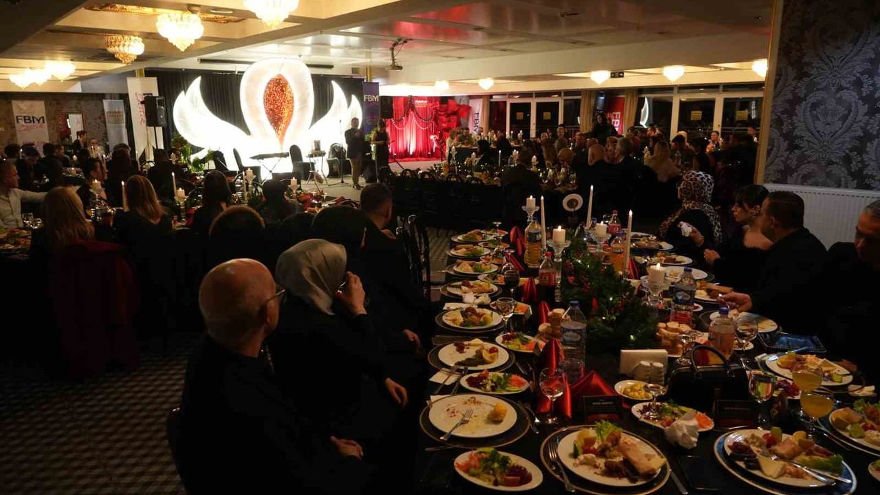 2025'te En Çok Yüz Gençleştirme Ameliyatı Yapıldı — Samsun'a Yoğun Talep