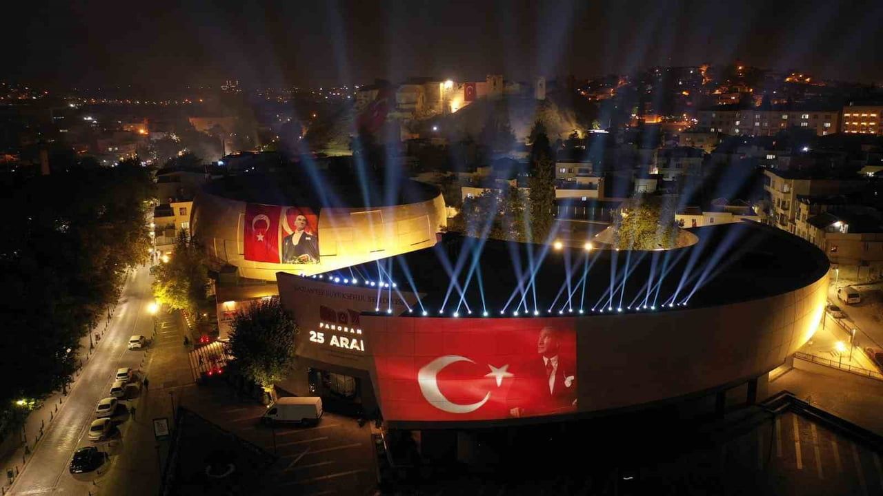 25 Aralık Panorama Müzesi'ne Ziyaretçi Akını — Gaziantep’te 10 Bin Kişi