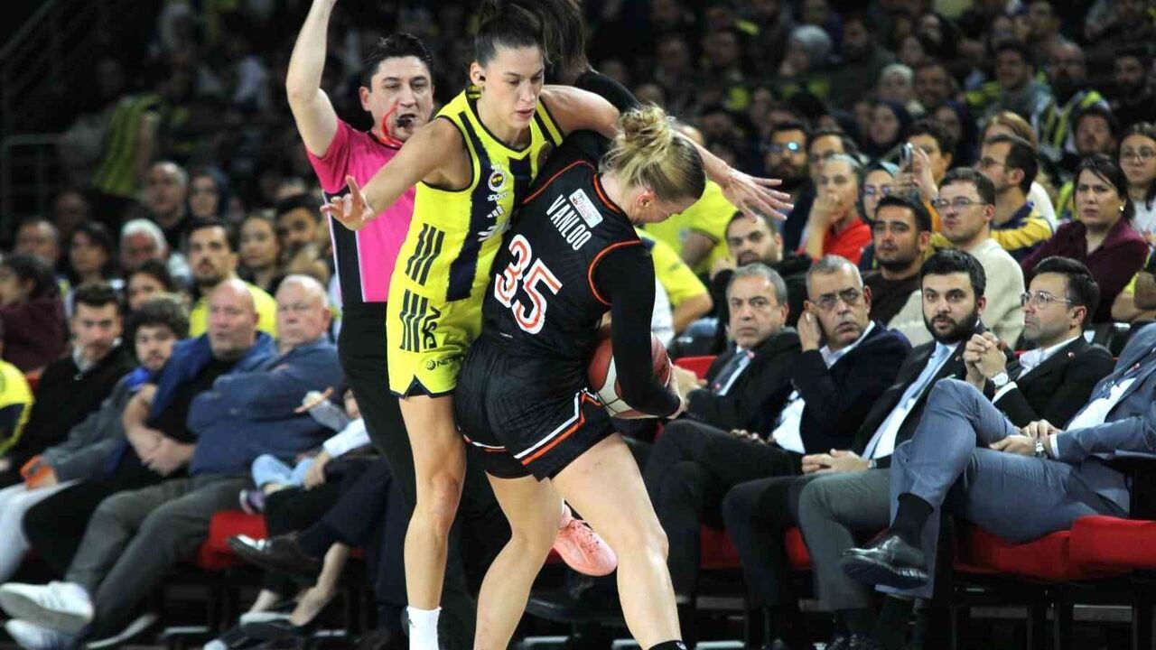 30. Kadınlar Cumhurbaşkanlığı Kupası: Fenerbahçe Opet 14. Kez Şampiyon