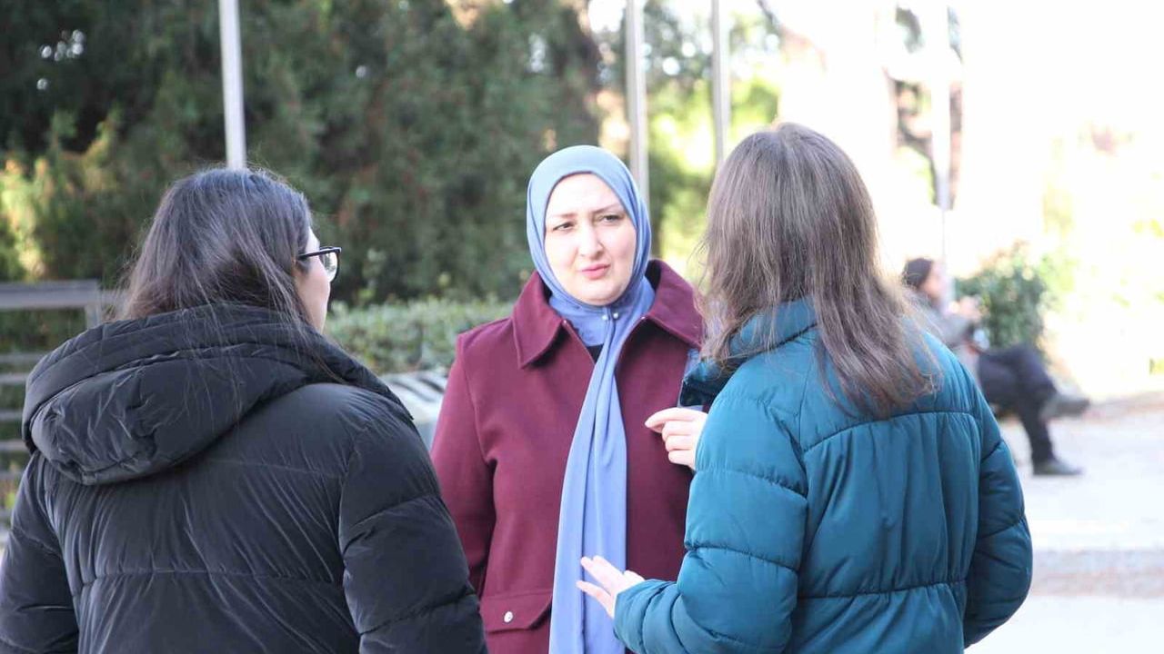 45 yaşında üniversite hayali gerçek oldu: Gönül İnan KTÜ'de