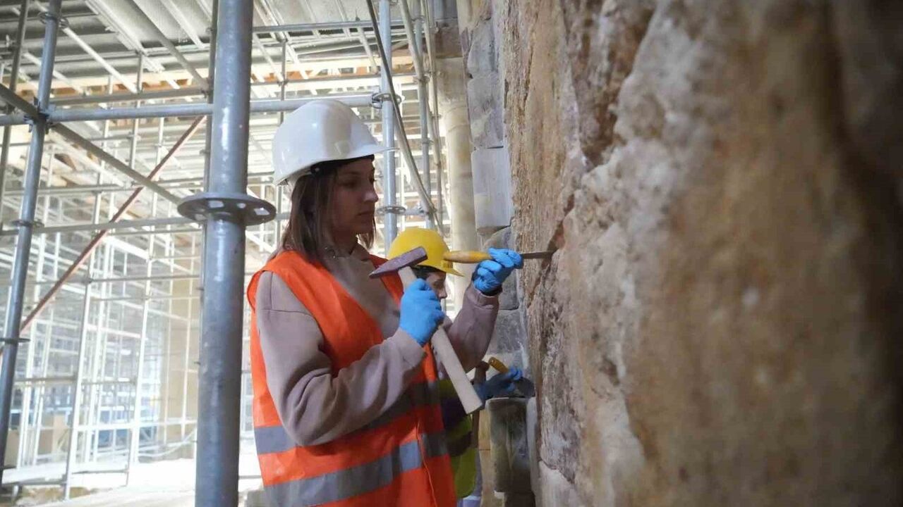 690 Yıllık Sungurbey Camii Aslına Uygun Restore Ediliyor
