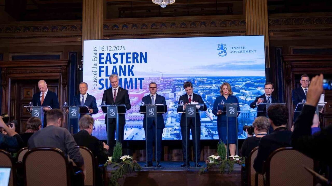 AB Doğu Kanadı Zirvesi Helsinki'de: Rusya 'Bir Numara Tehdit' İlan Edildi