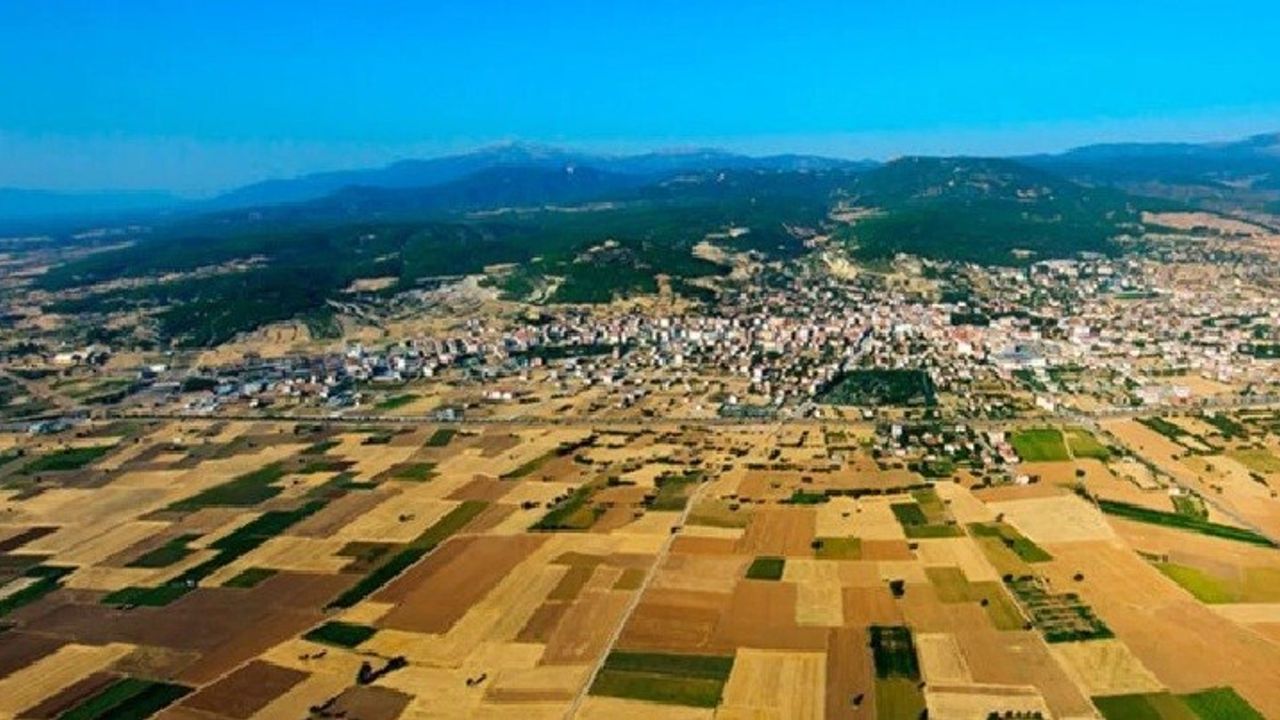 Acıpayam’da atıl tarım arazileri krizi: 23 muhtara savunma, 1 muhtar görevden uzaklaştırıldı