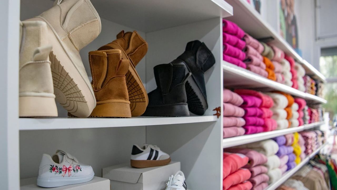 Ada Kıyafet Evi: Kuşadası’nda Dayanışmanın Yeni Adresi