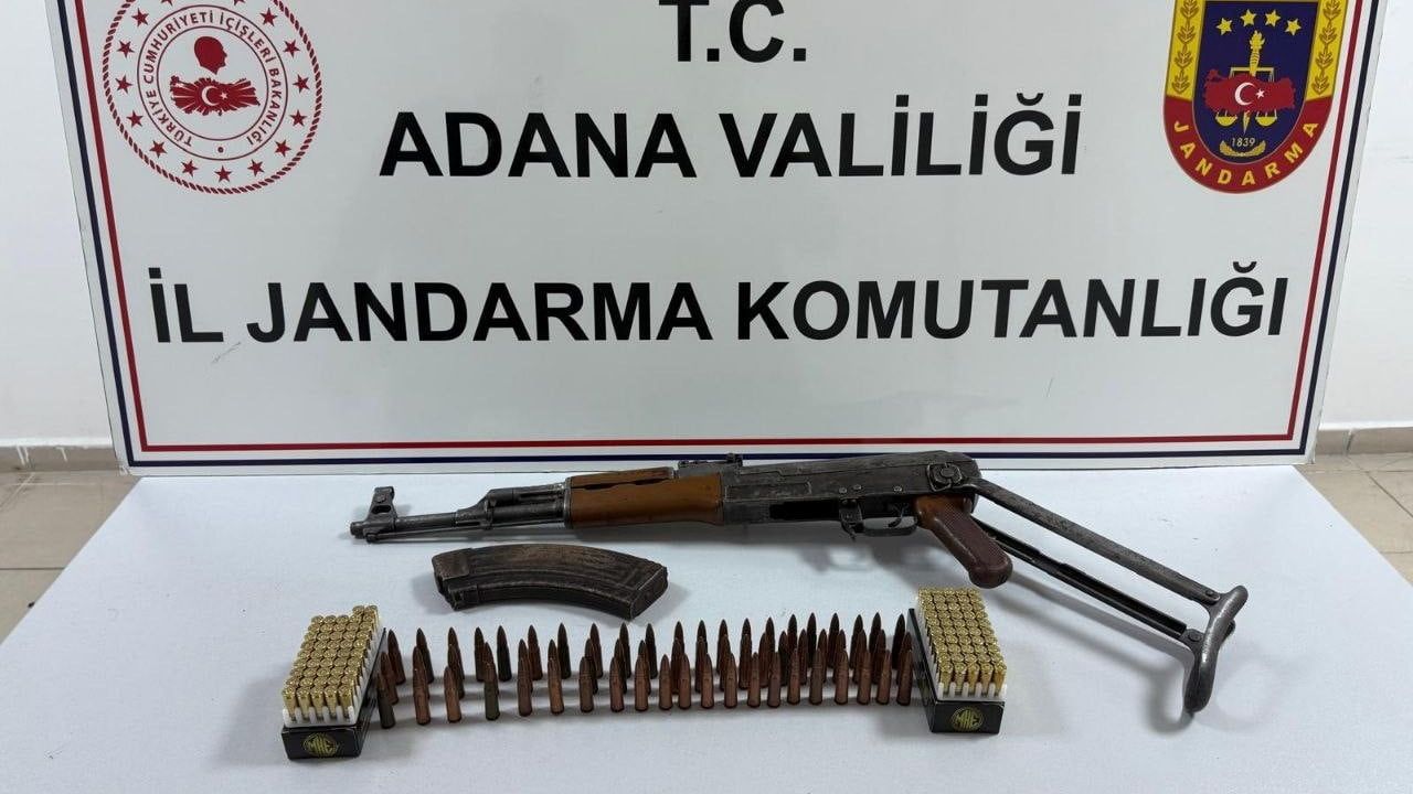 Adana'da AK-47 Ele Geçirildi: 2 Şüpheli Tutuklandı