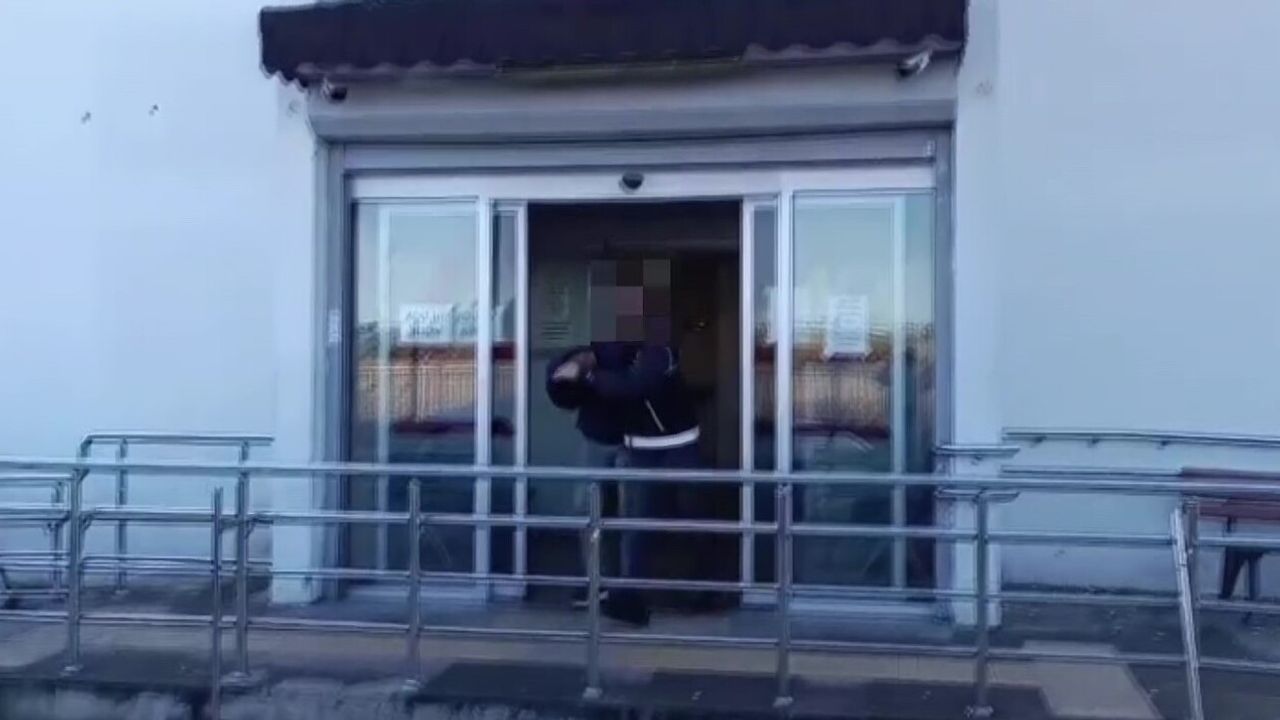 Adana'da uyuşturucu tacirlerine darbe: 28 firari hükümlü yakalandı