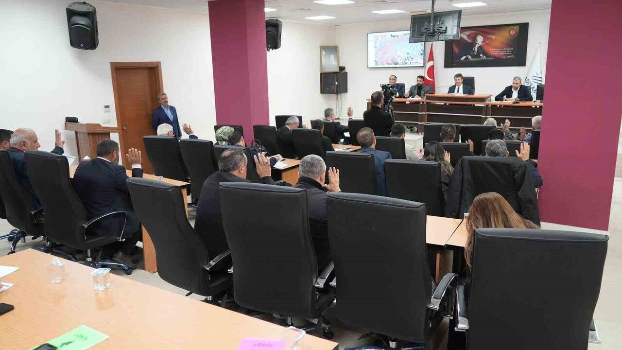 Adıyaman Belediyesi Aralık Meclis Toplantısı: 475 Bin Ton Asfalt ve Sorgun'la Kardeşlik