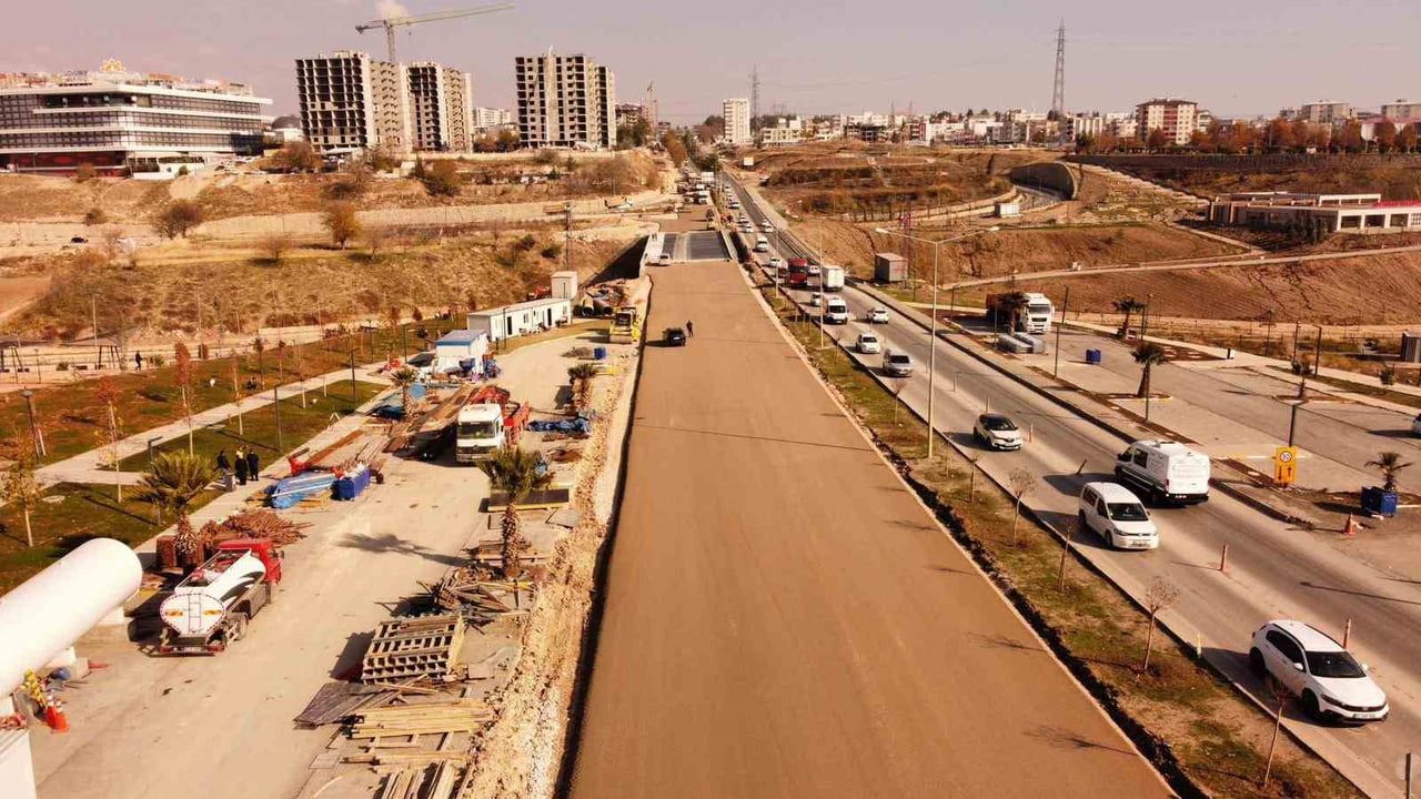 Adıyaman'da Eğriçay Köprüsü Yenileme Çalışmaları Sona Yaklaşıyor