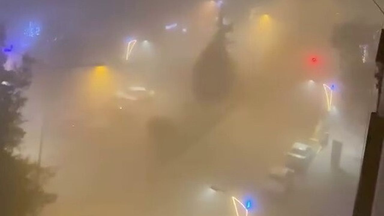 Adıyaman Kahta'da Yoğun Sis: Görüş 20 Metreye Kadar Düştü