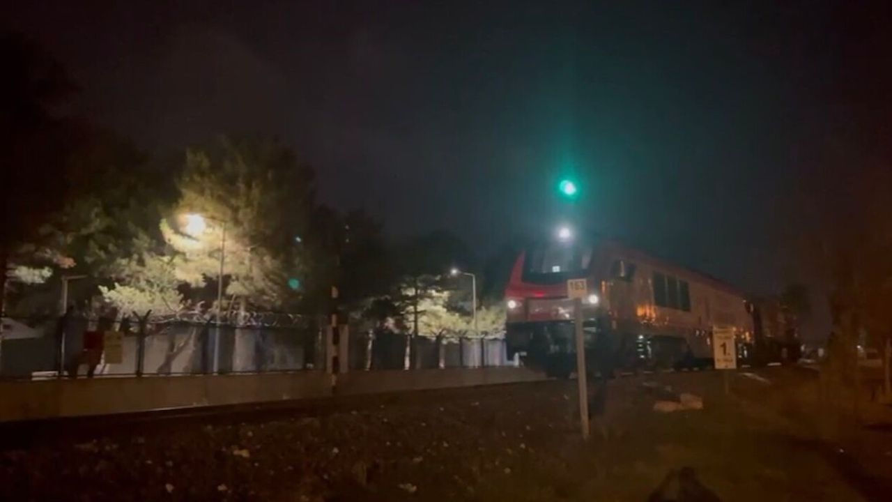 Afyonkarahisar'da 16 yaşındaki genç lokomotif çarpmasıyla hayatını kaybetti