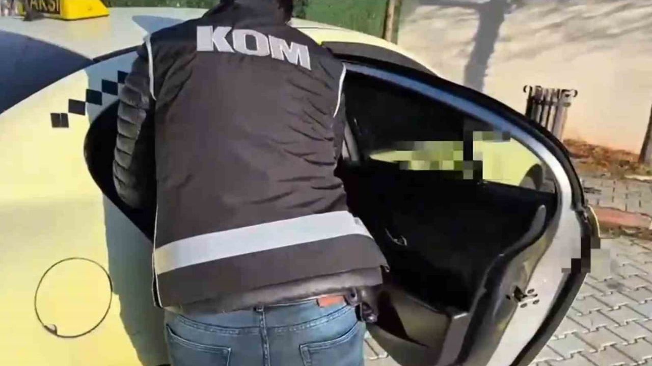 Ağrı'da 2 Bin Paket Kaçak Sigara Ele Geçirildi