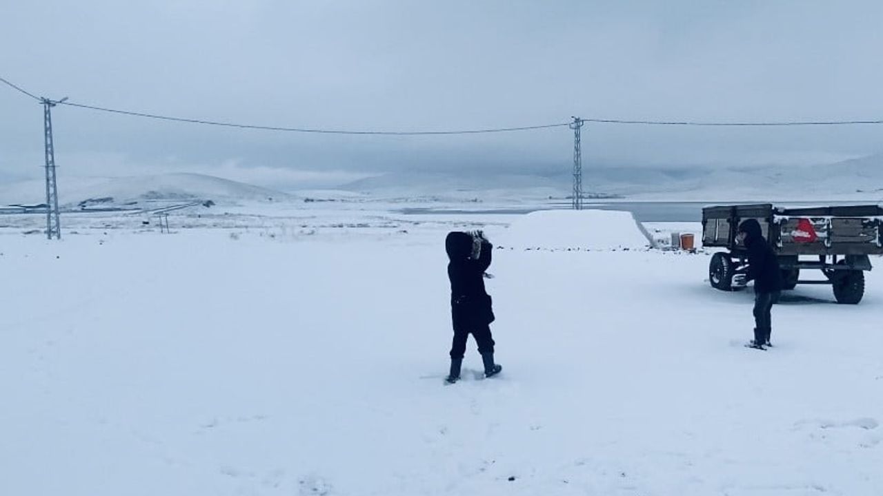 Ağrı'da köy okulları ve taşımalı eğitime 1 gün ara — 29 Aralık 2025