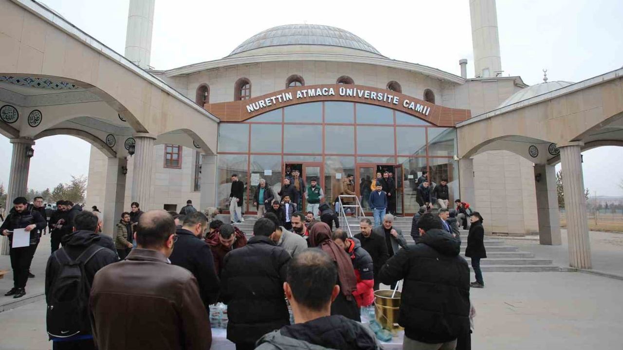 AİÇÜ'de Remziye Horuz İçin Mevlid Programı Düzenlendi