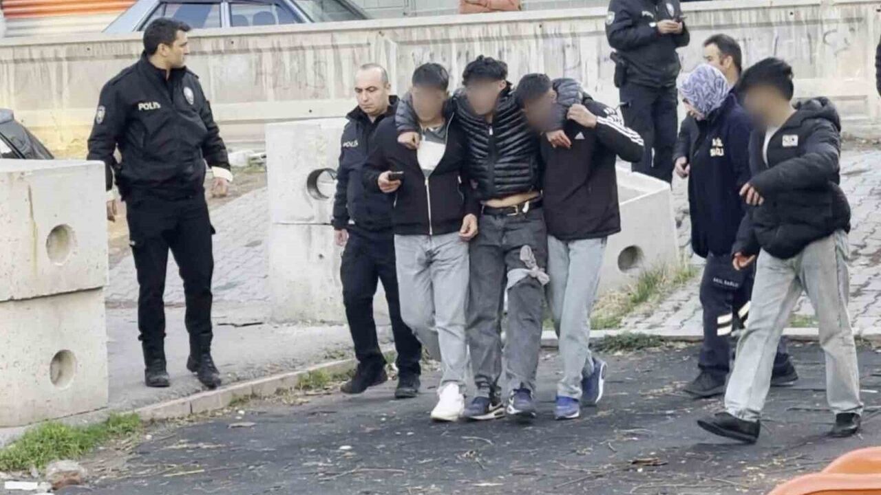 Aksaray'da 2 Günde 2 Çocuk Bıçaklandı